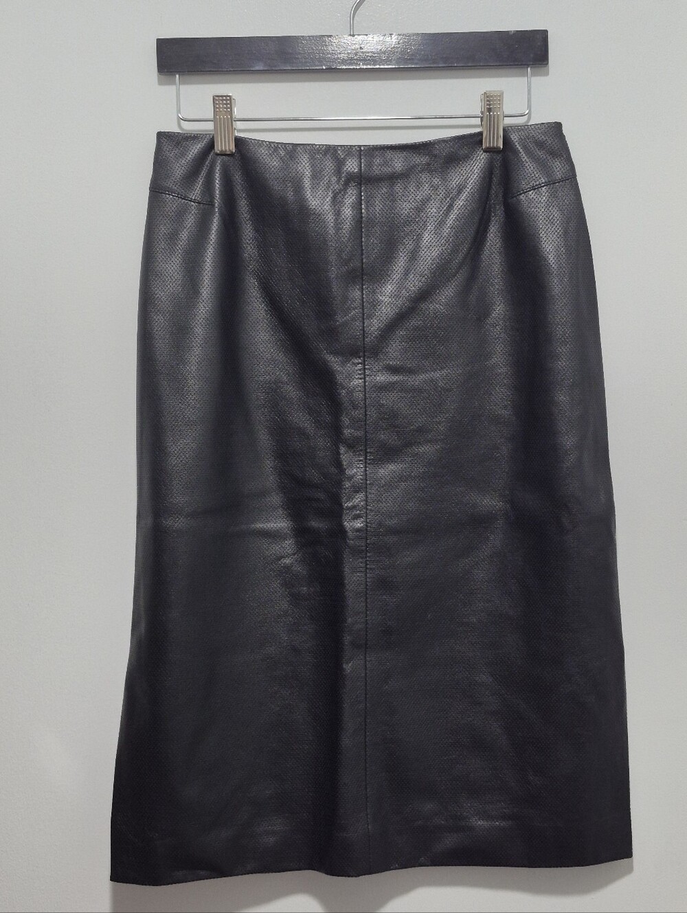 Anne Klein Perforated Black LEATHER Skirt Size 4